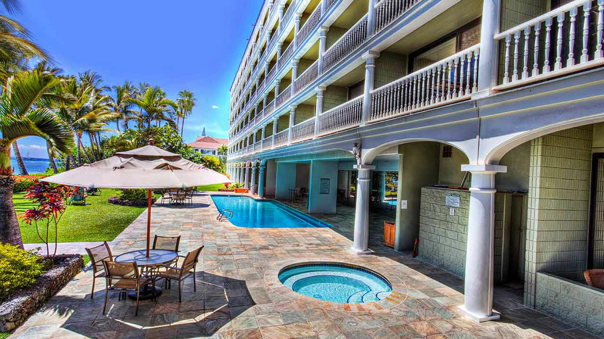 Lahaina Shores Beach Resort Eksteriør billede
